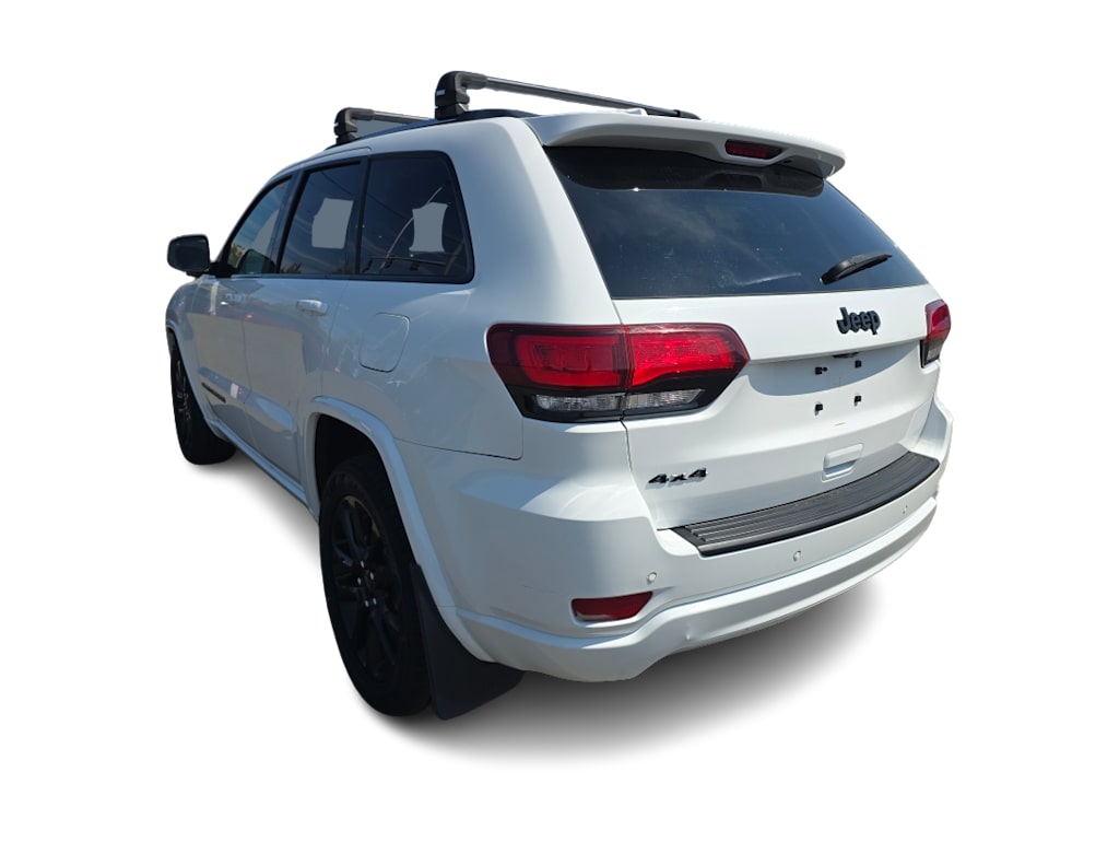 Thumbnail: 2020 Jeep Grand Cherokee - 3