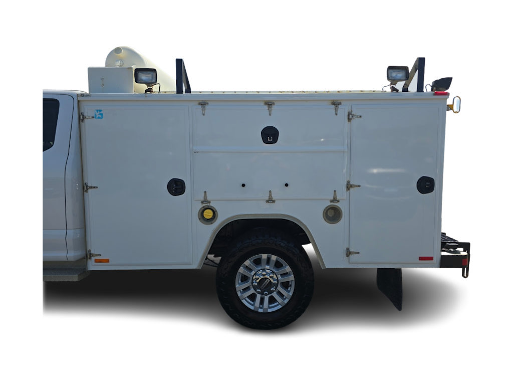 Thumbnail: 2019 Ford F-350 - 22