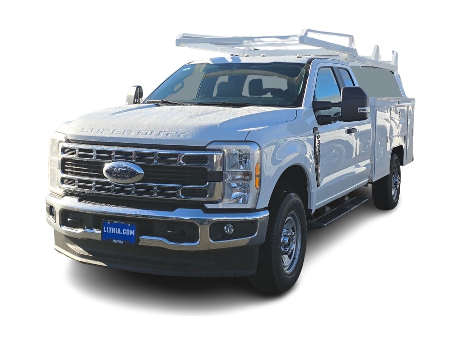 2026 Ford F-350 Super Duty Chassis Cab