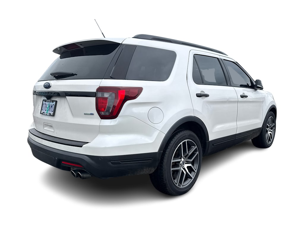 Thumbnail: 2018 Ford Explorer - 16