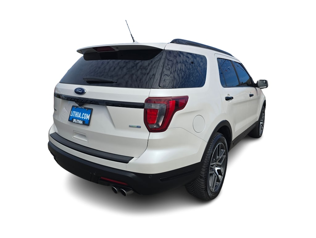 Thumbnail: 2018 Ford Explorer - 16