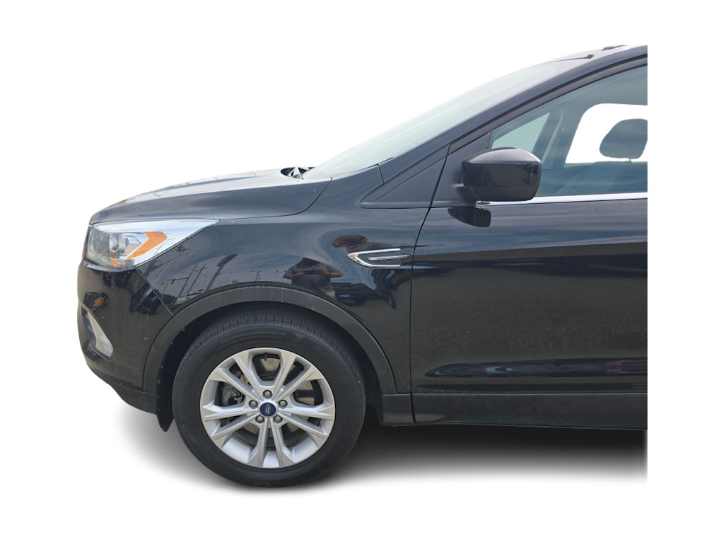 Thumbnail: 2017 Ford Escape - 13