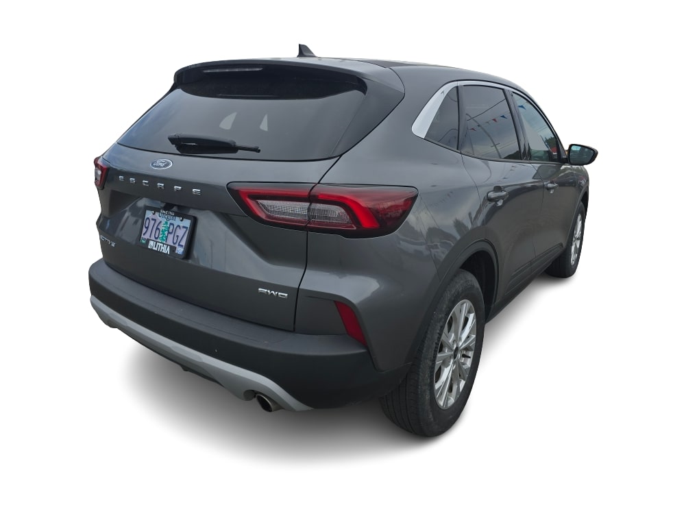 Thumbnail: 2023 Ford Escape - 10
