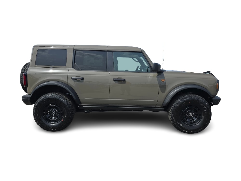 Thumbnail: 2026 Ford Bronco - 17