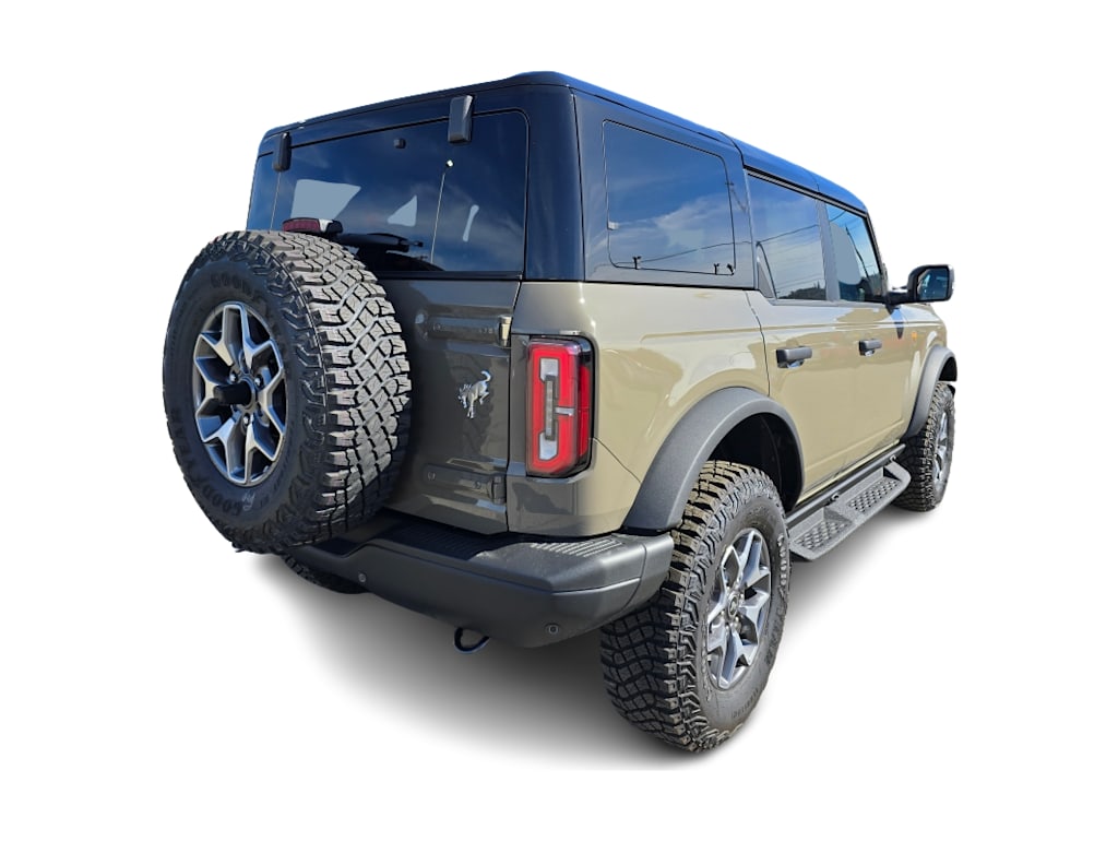 2025 Ford Bronco Badlands 16
