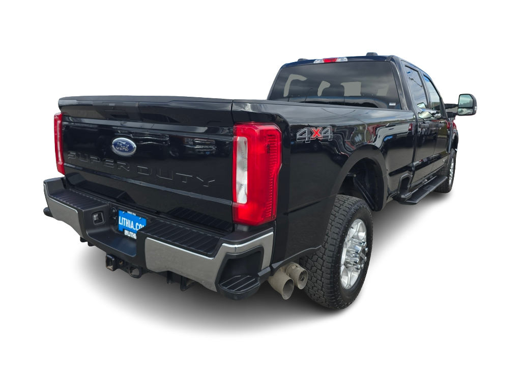 Thumbnail: 2025 Ford F-350 - 16
