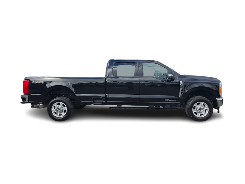 Thumbnail: 2025 Ford F-350 - 17