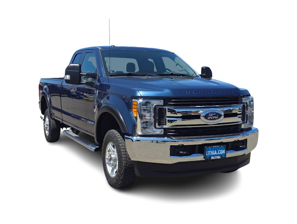 Thumbnail: 2017 Ford F-350 - 18