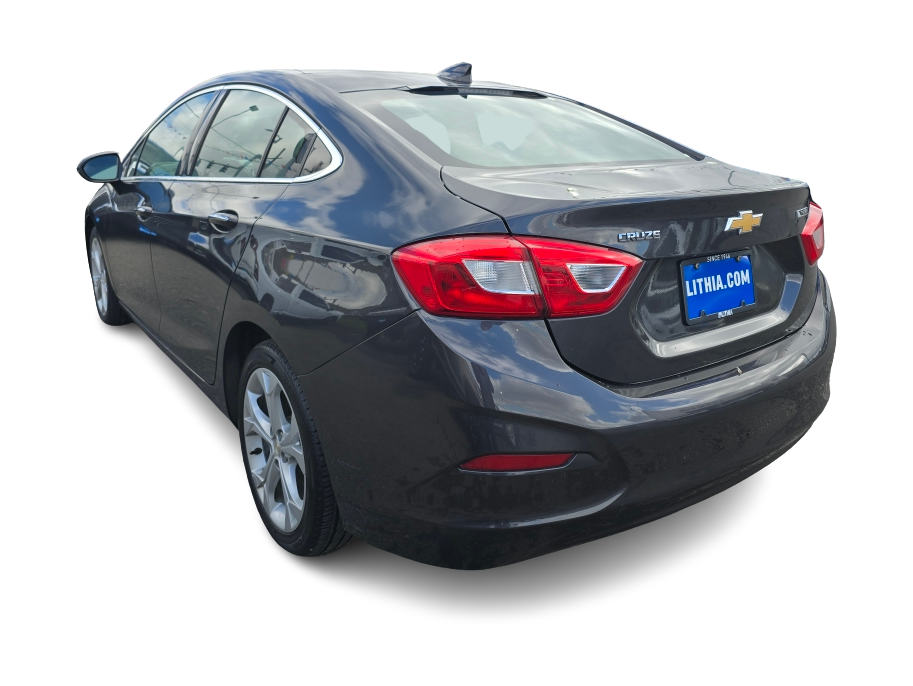 Thumbnail: 2017 Chevrolet Cruze - 4