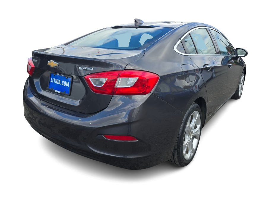 Thumbnail: 2017 Chevrolet Cruze - 16