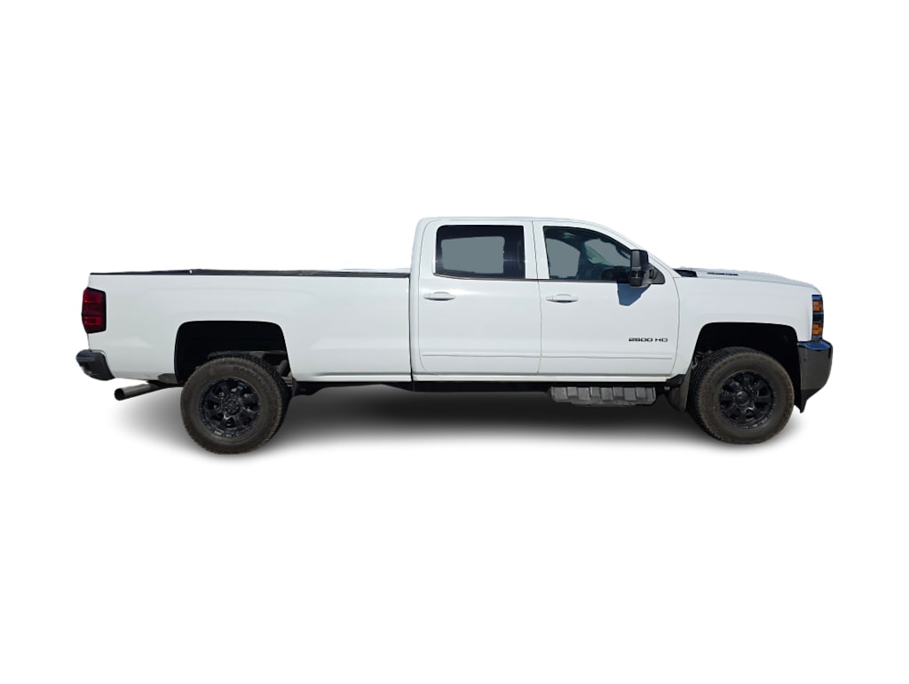 Thumbnail: 2017 Chevrolet Silverado 2500 - 17