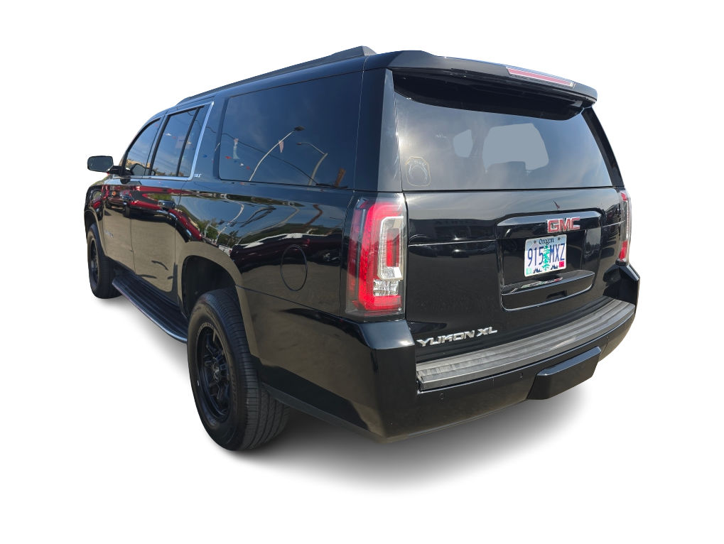Thumbnail: 2019 GMC Yukon XL - 3