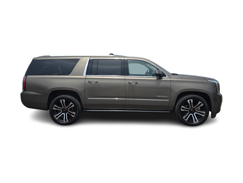 Thumbnail: 2016 GMC Yukon XL - 16