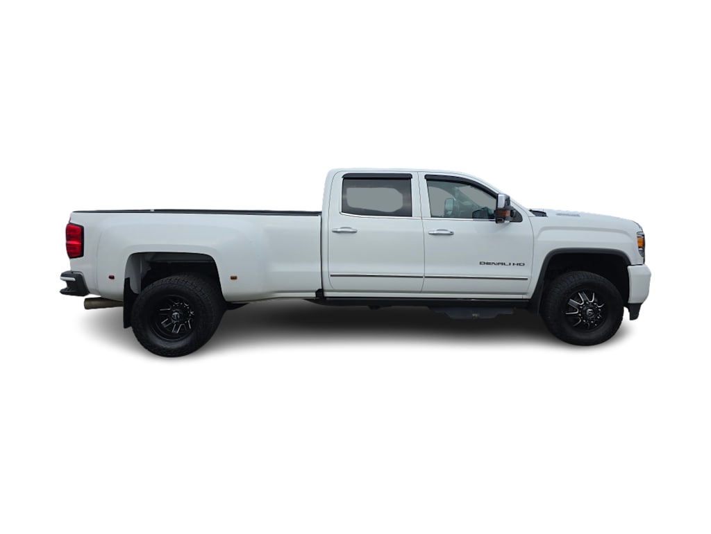 Thumbnail: 2019 GMC Sierra 3500 - 17