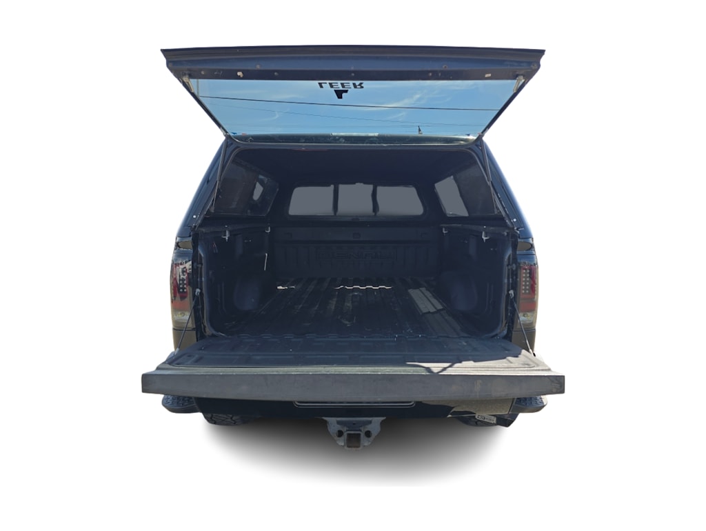 Thumbnail: 2016 GMC Sierra 3500 - 20
