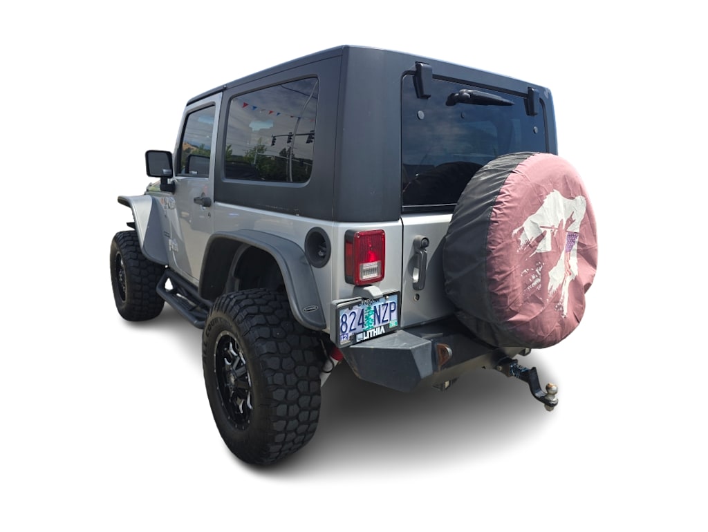 Thumbnail: 2010 Jeep Wrangler - 16