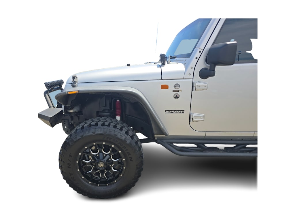 Thumbnail: 2010 Jeep Wrangler - 20