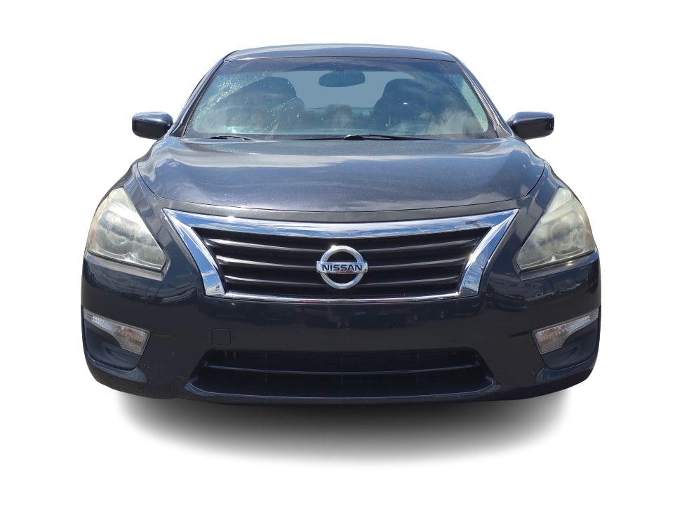 Thumbnail: 2015 Nissan Altima - 12
