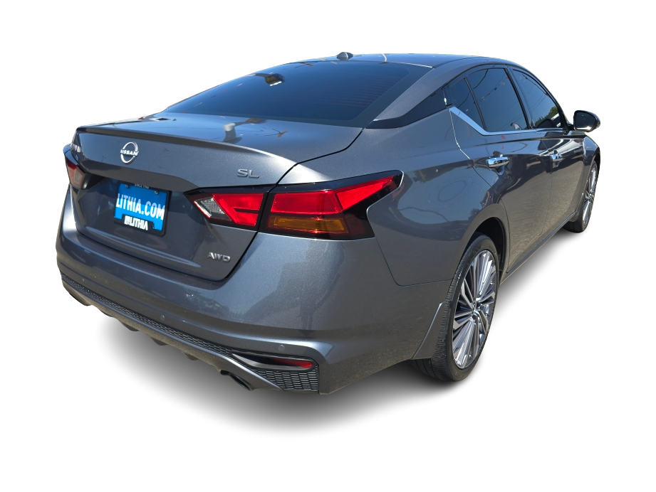Thumbnail: 2024 Nissan Altima - 17