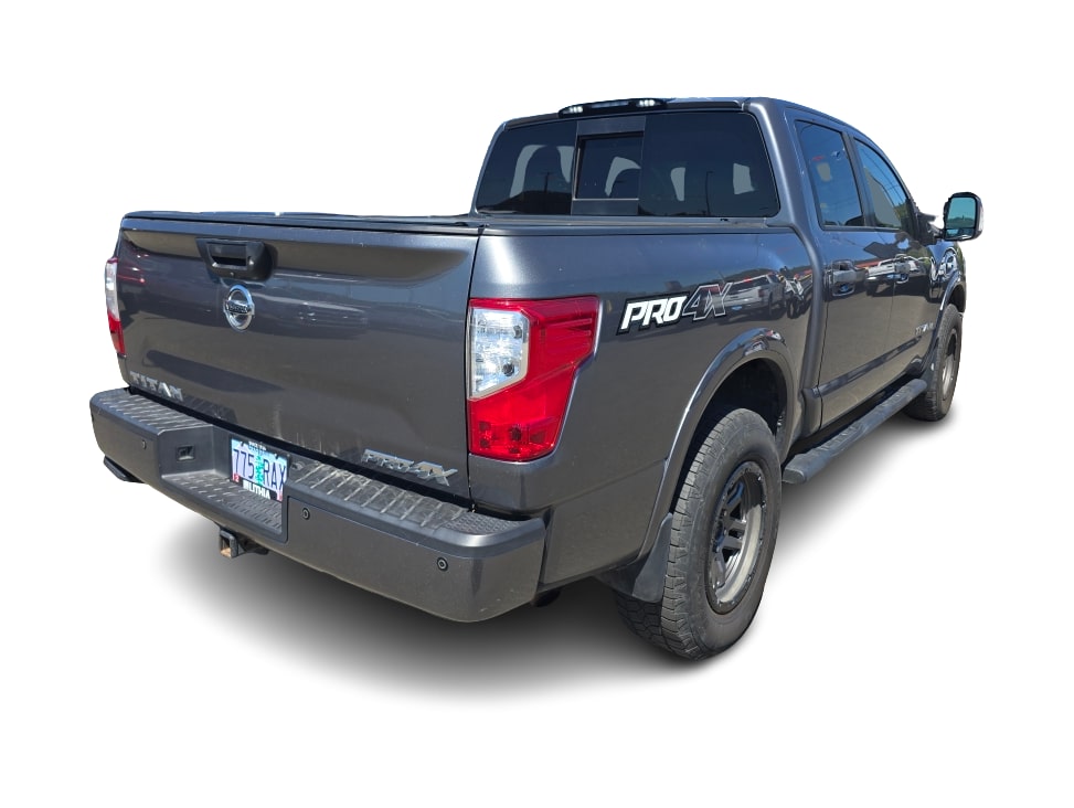 Thumbnail: 2017 Nissan Titan - 17