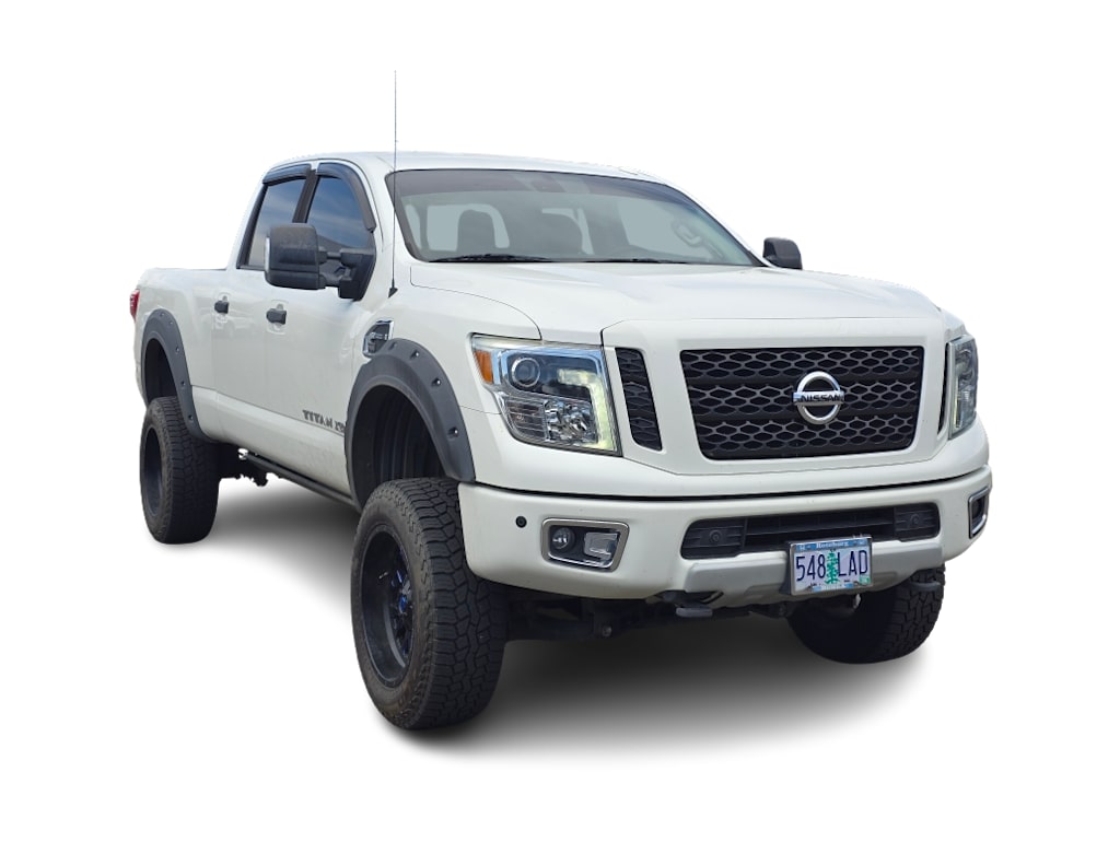 Thumbnail: 2017 Nissan Titan - 11