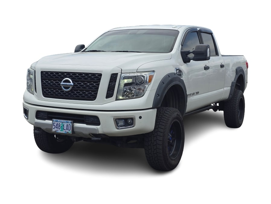 Thumbnail: 2017 Nissan Titan - 8