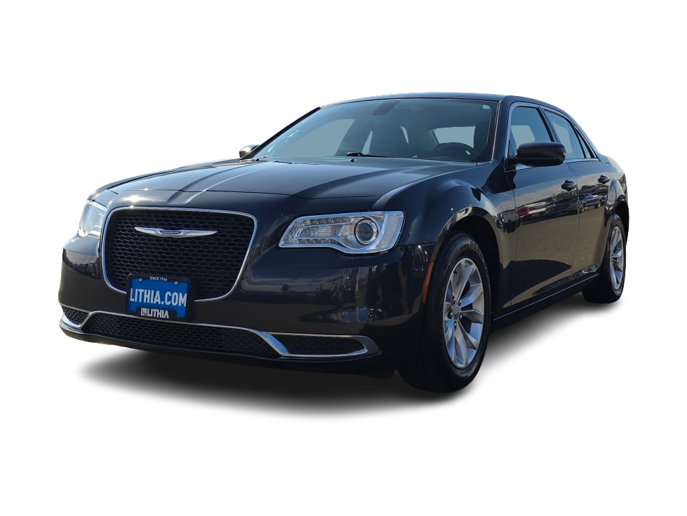 Used 2018 Chrysler 300 Touring with VIN 2C3CCAAG1JH208282 for sale in Casper, WY