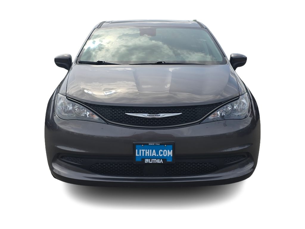 Thumbnail: 2023 Chrysler Voyager - 6