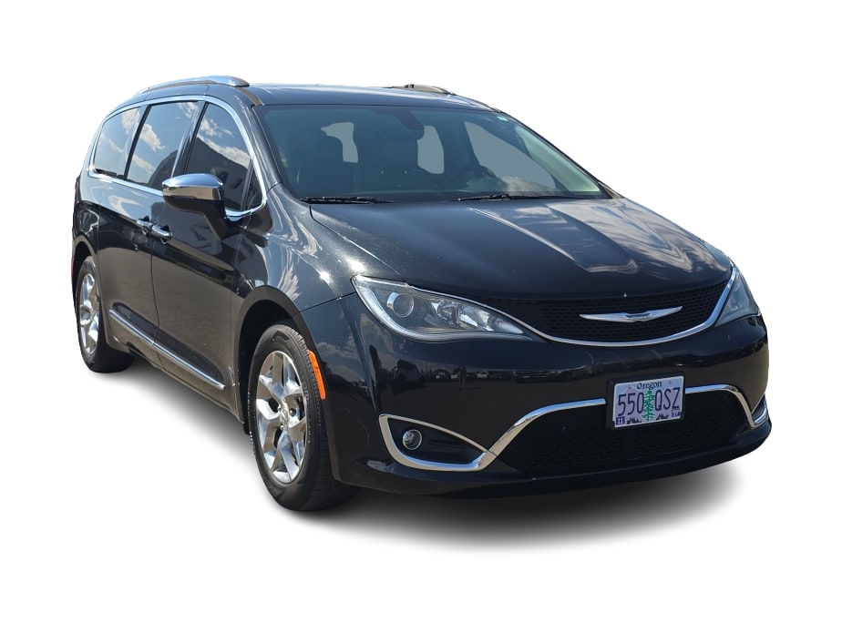 Thumbnail: 2017 Chrysler Pacifica - 12