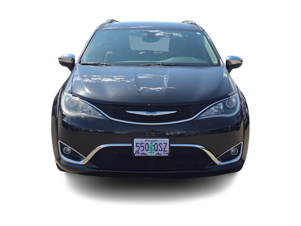 Thumbnail: 2017 Chrysler Pacifica - 19