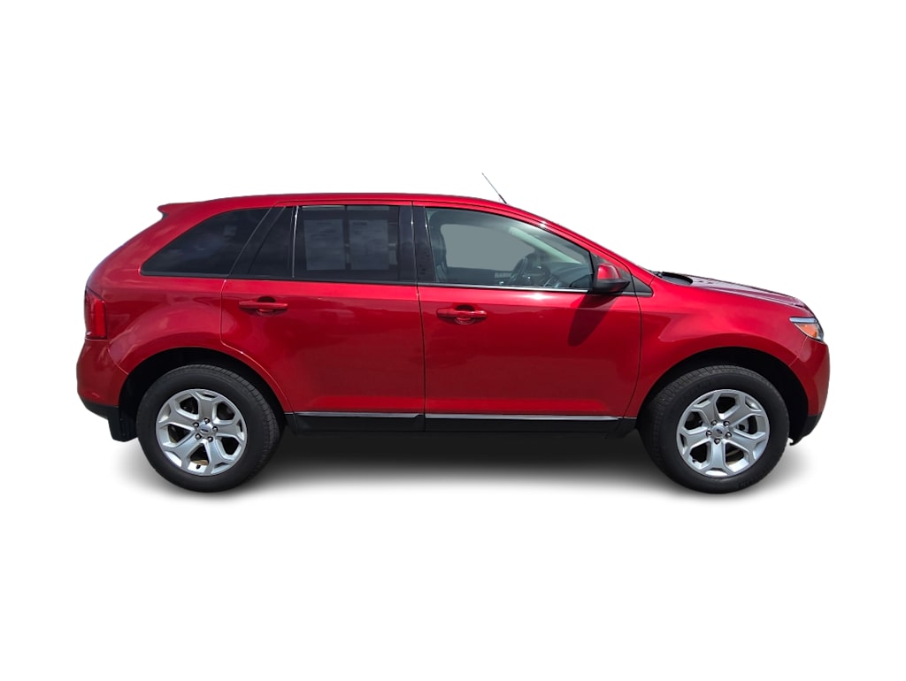 Thumbnail: 2012 Ford Edge - 17
