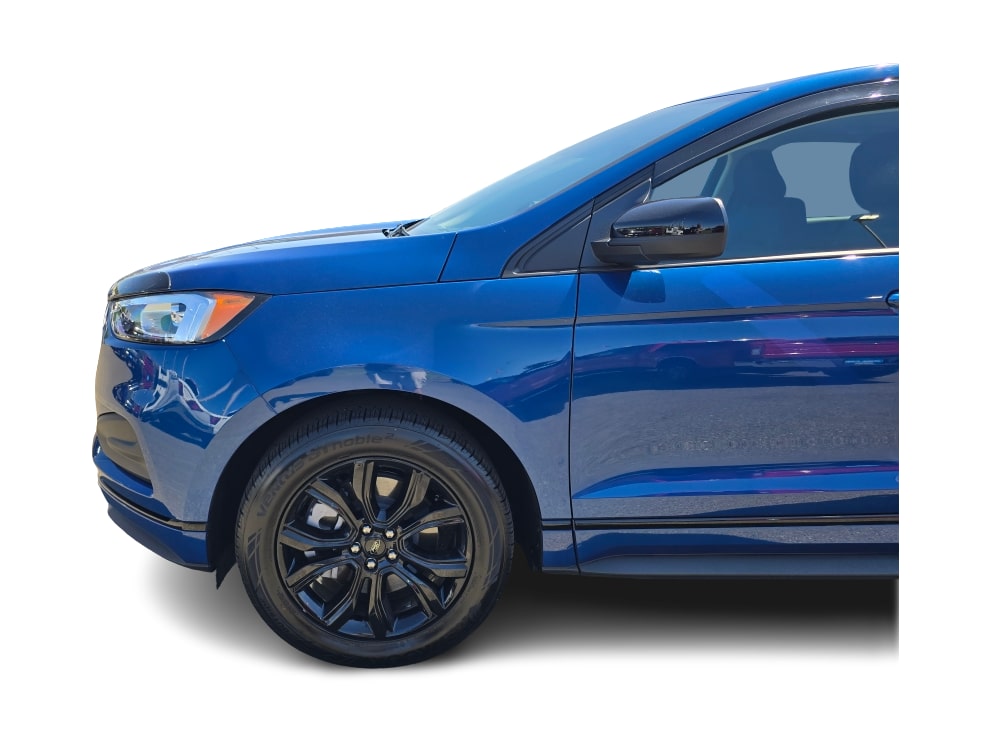 Thumbnail: 2024 Ford Edge - 20