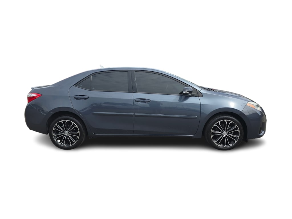 Thumbnail: 2014 Toyota Corolla - 17
