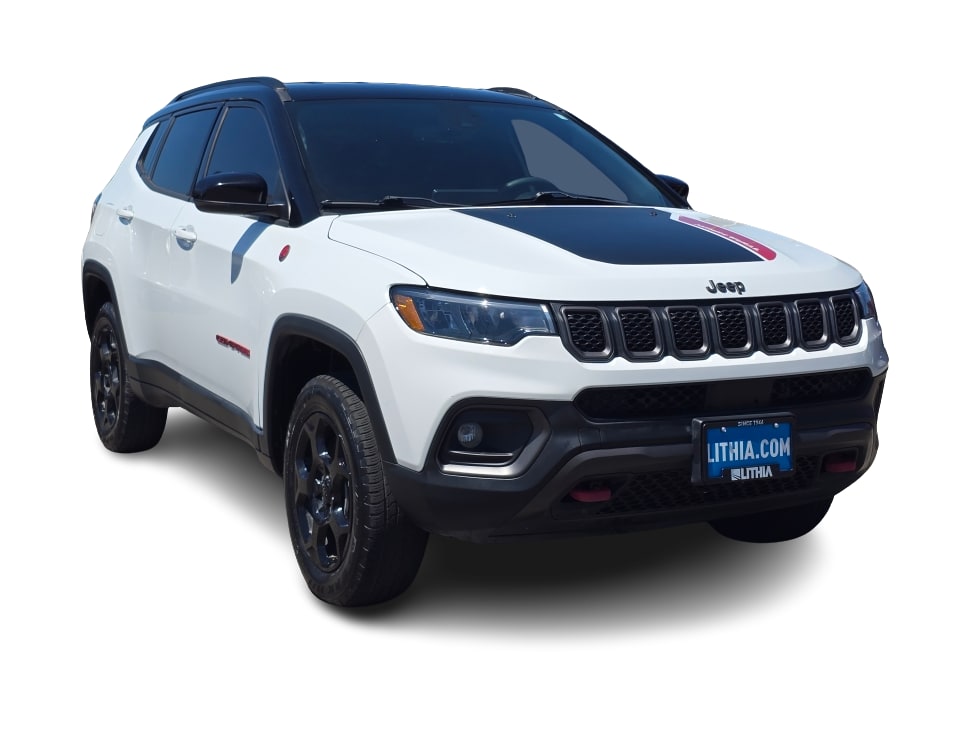 Thumbnail: 2023 Jeep Compass - 17
