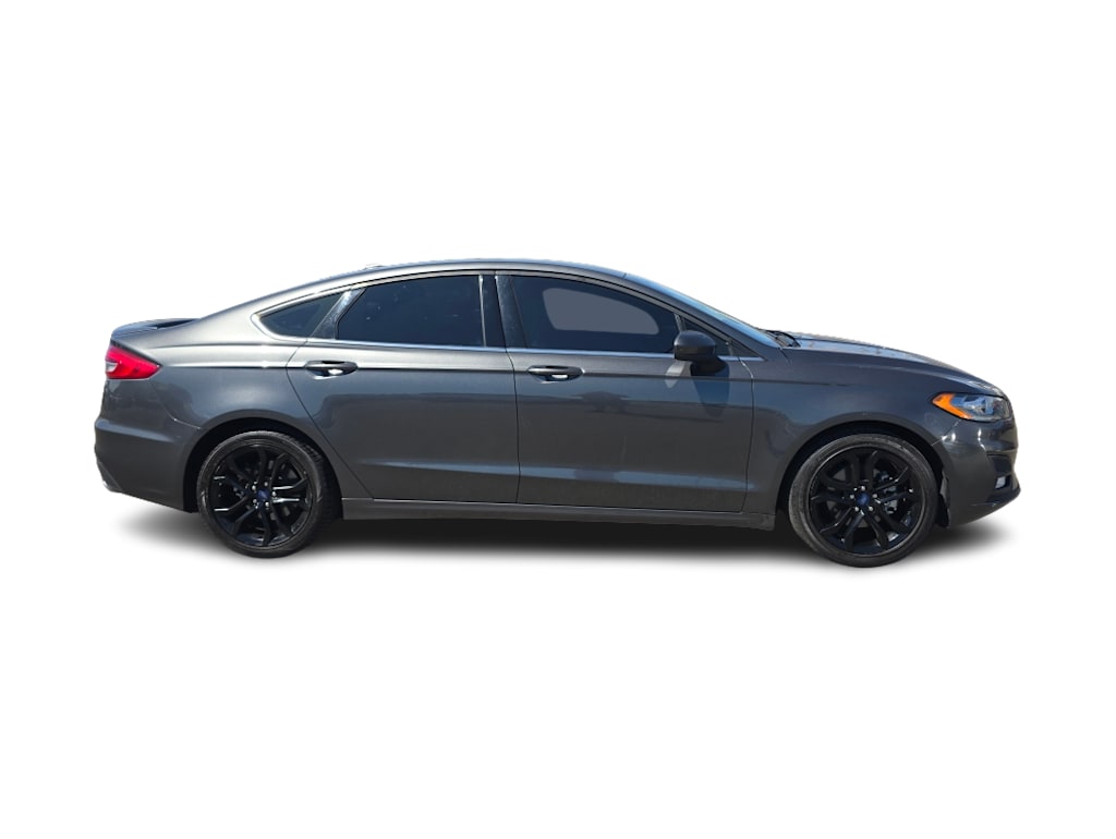 Thumbnail: 2019 Ford Fusion - 17