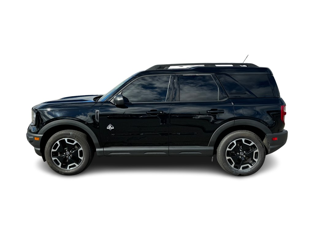 2022 Ford Bronco Sport Outer Banks 3