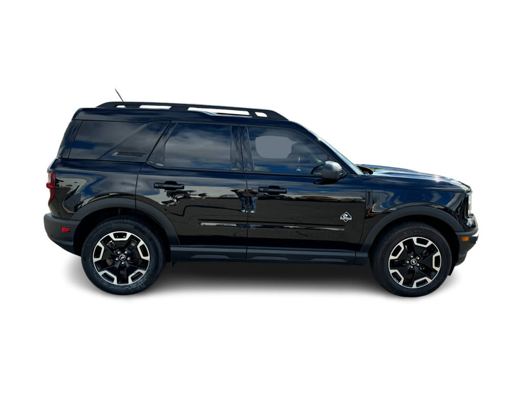 2022 Ford Bronco Sport Outer Banks 17