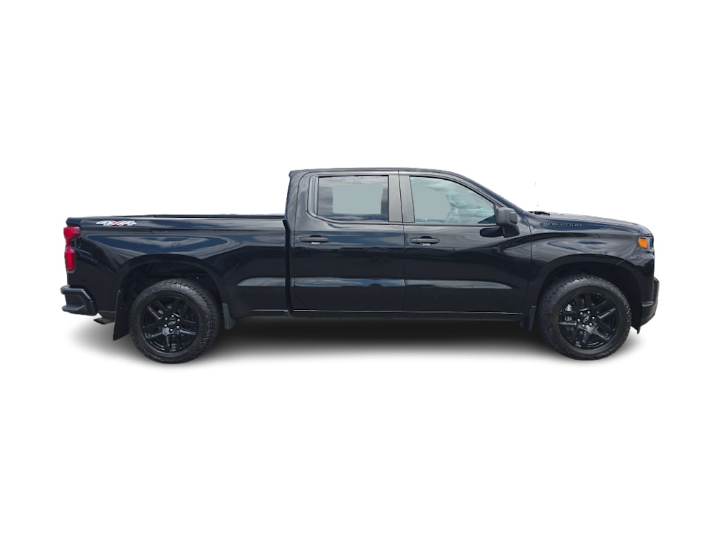 Thumbnail: 2022 Chevrolet Silverado 1500 - 17