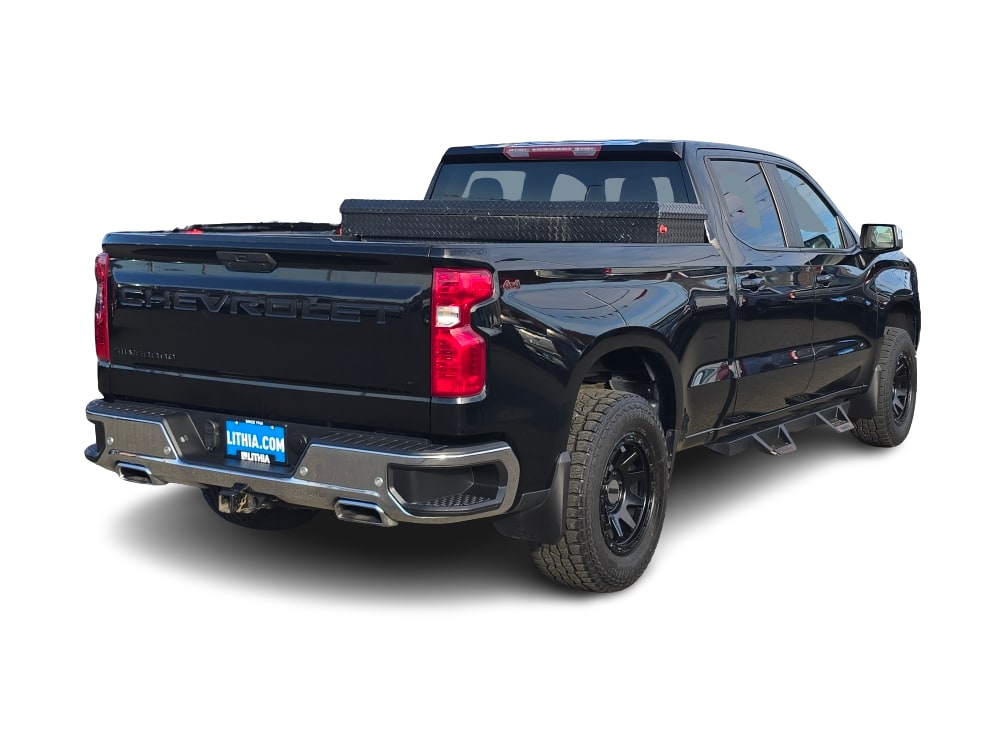Thumbnail: 2021 Chevrolet Silverado 1500 - 16