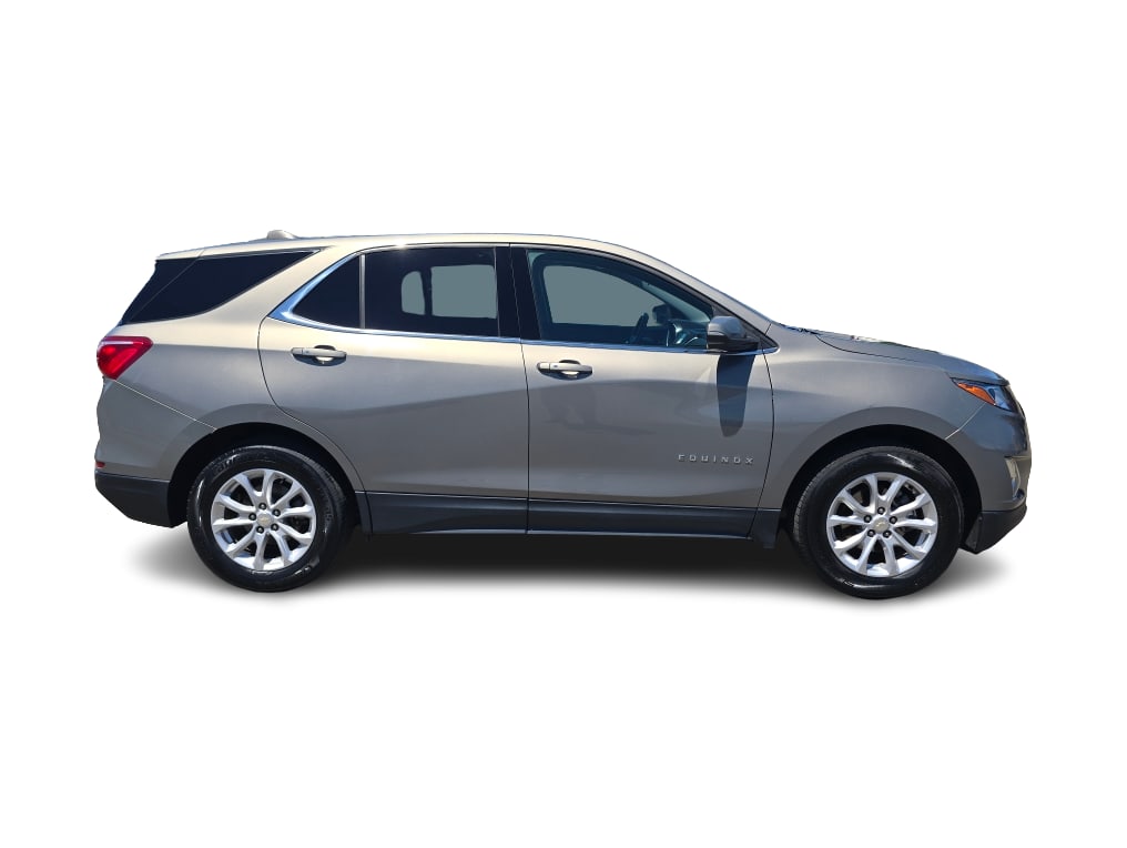 Thumbnail: 2019 Chevrolet Equinox - 17
