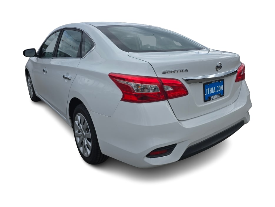 Thumbnail: 2018 Nissan Sentra - 4