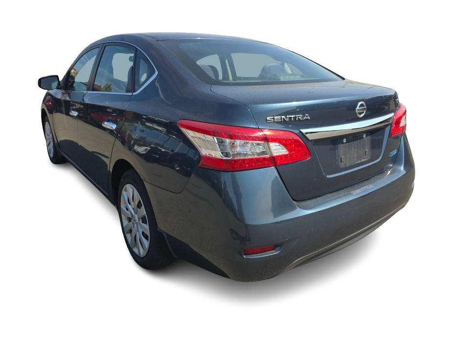 Thumbnail: 2013 Nissan Sentra - 16