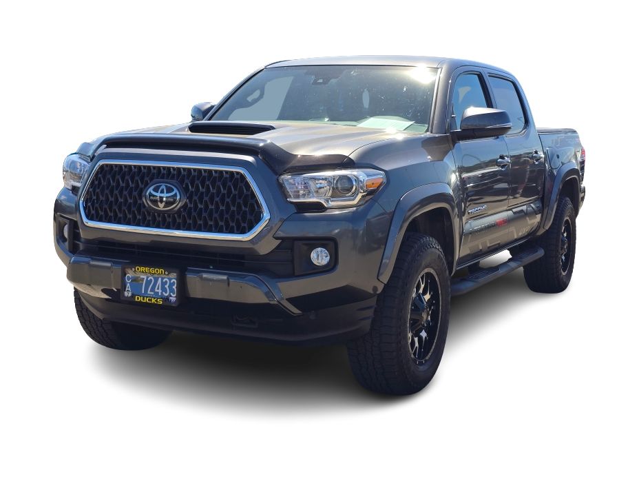 Thumbnail: 2018 Toyota Tacoma - 15