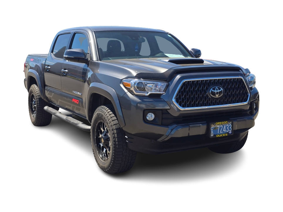 Thumbnail: 2018 Toyota Tacoma - 18
