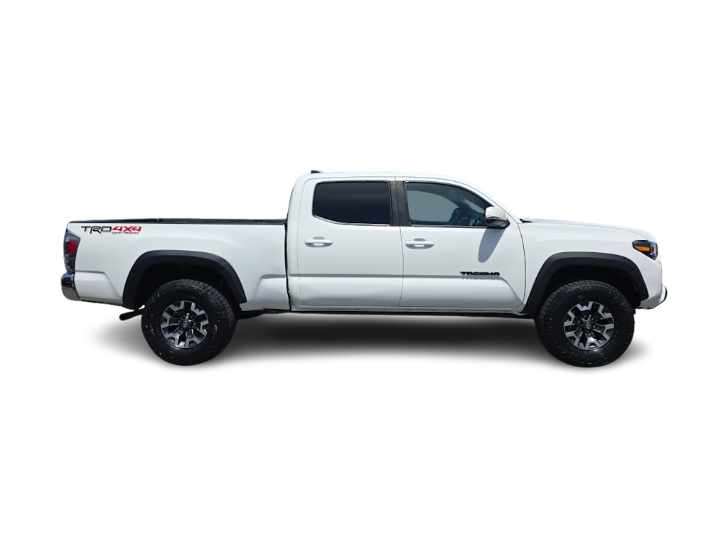 Thumbnail: 2023 Toyota Tacoma - 18