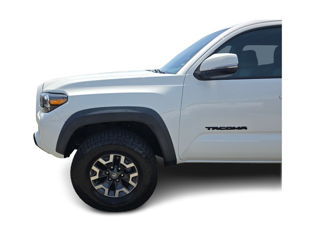 Thumbnail: 2023 Toyota Tacoma - 21