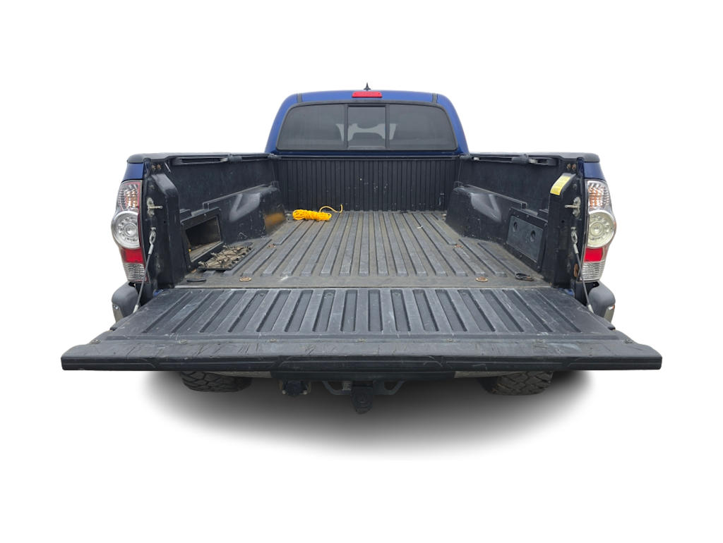 Thumbnail: 2014 Toyota Tacoma - 15