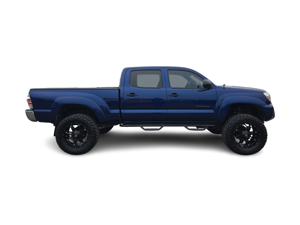 Thumbnail: 2014 Toyota Tacoma - 18