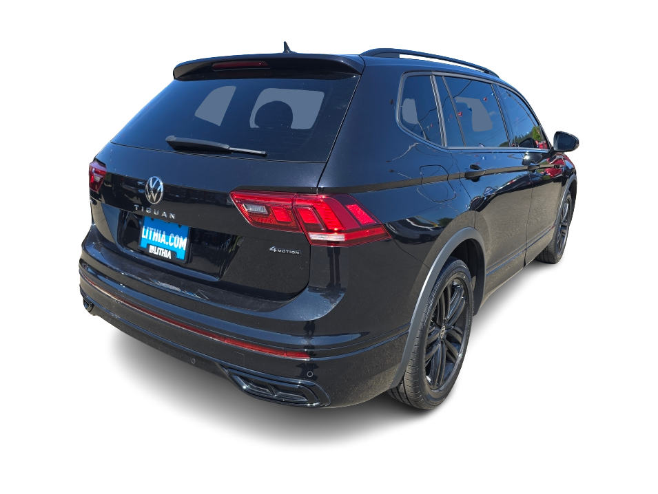Thumbnail: 2022 Volkswagen Tiguan - 15