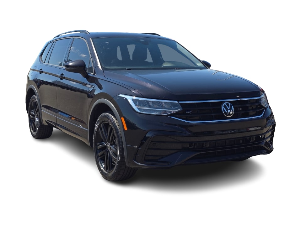 Thumbnail: 2022 Volkswagen Tiguan - 17